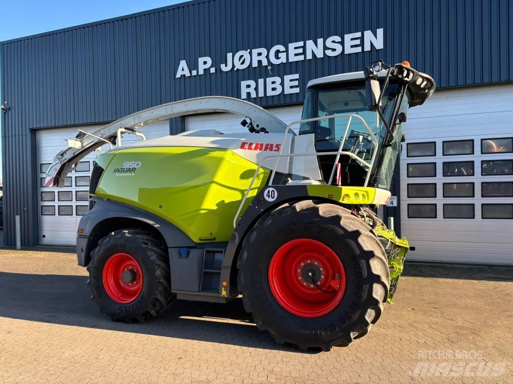 CLAAS Jaguar 950 4WD علافات ذاتية الدفع