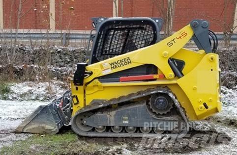 Wacker Neuson ST45 لوادر زحافة