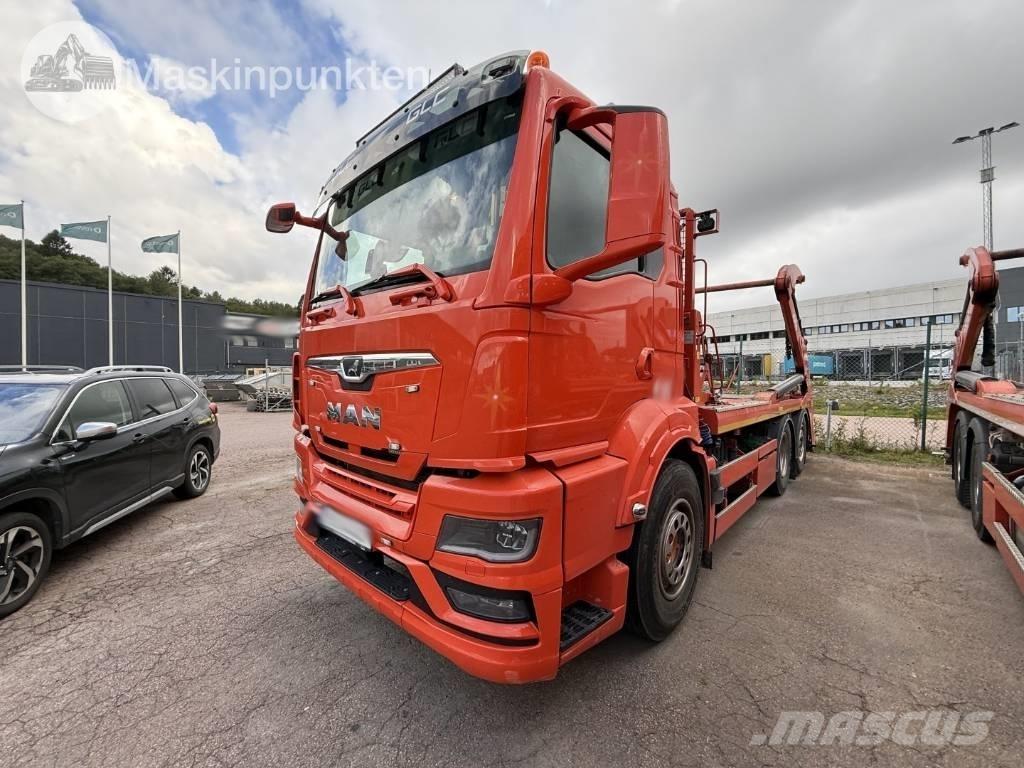 MAN TGS 26.360 شاحنات لوادر