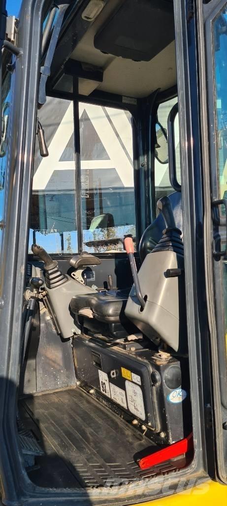 Yanmar Vio 26-6 حفارات صغيرة أقل من 7 طن (حفارات صغيرة)