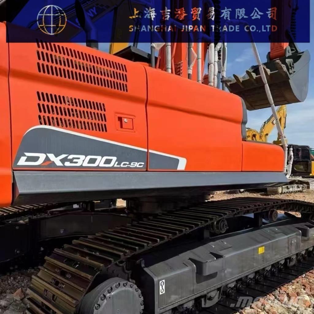 Doosan DX 300 حفارات زحافة