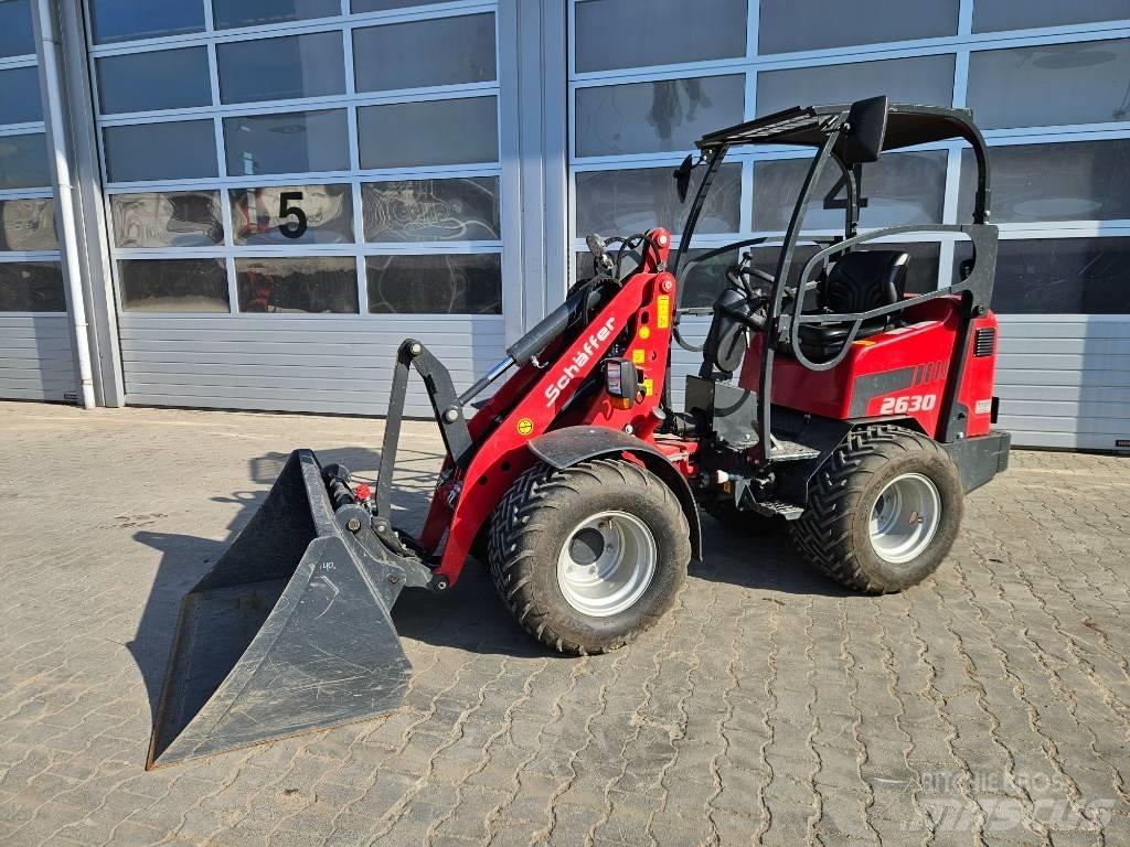 Schäffer 2630 لوادر صغيرة