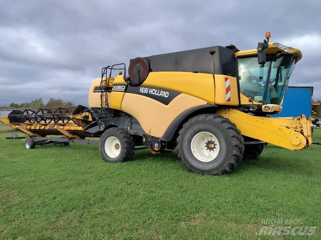 New Holland CX 860 حصادات