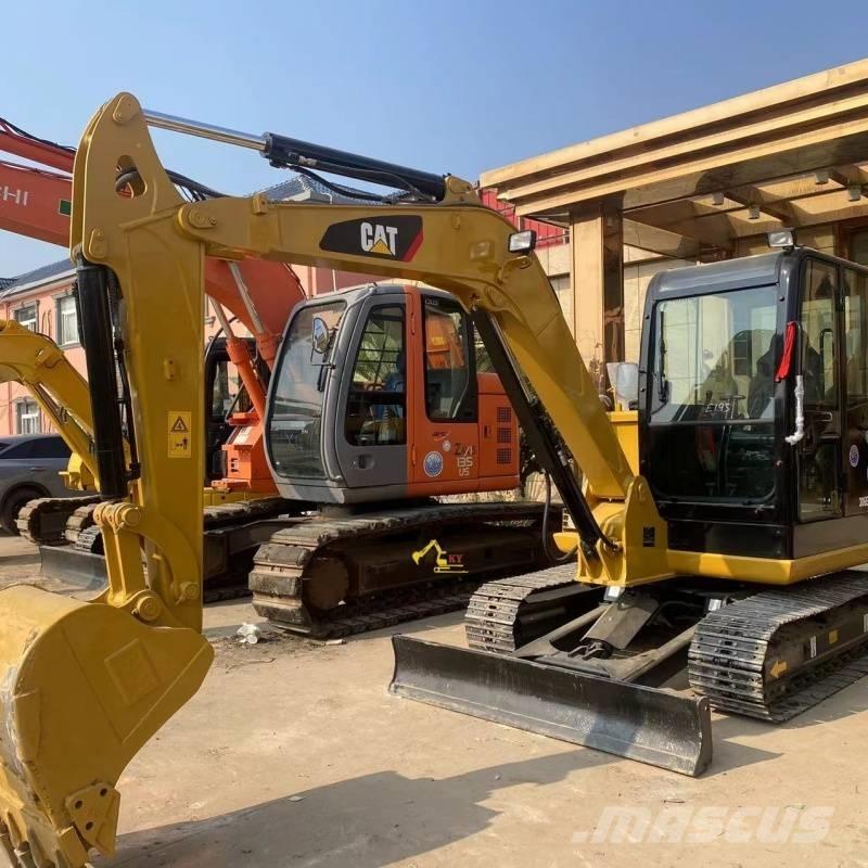 CAT 306E حفارات زحافة