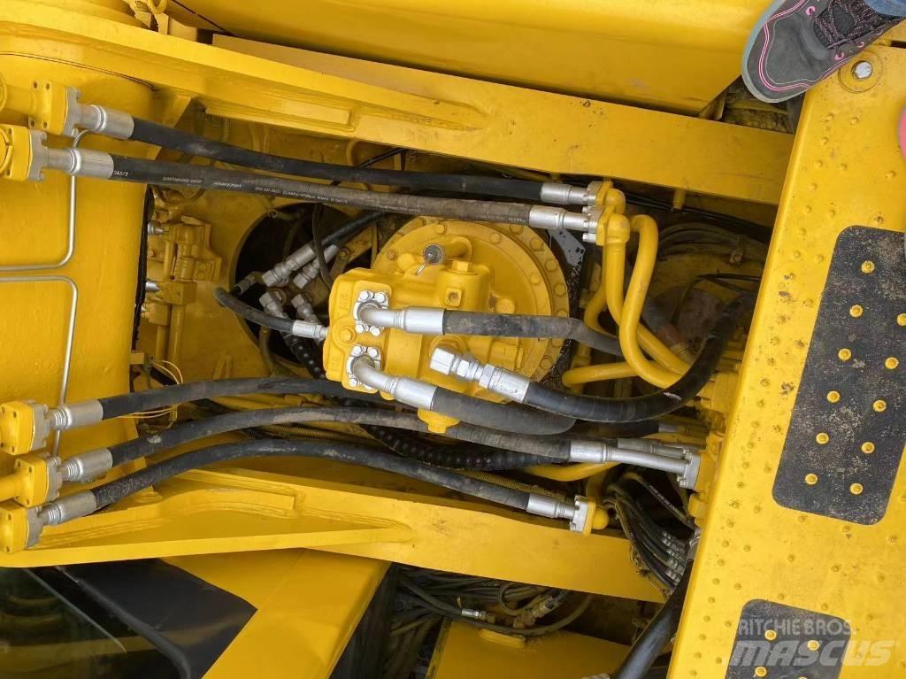 Komatsu PC 450 حفارات زحافة