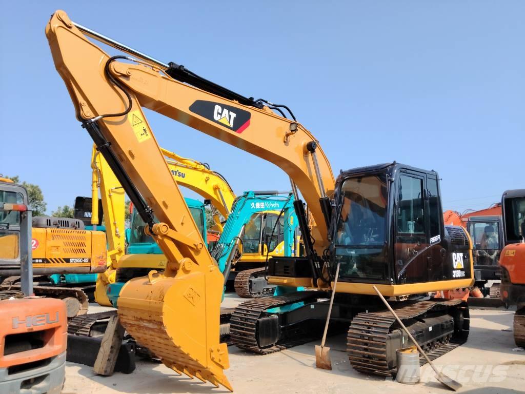 CAT 313 D حفارات زحافة
