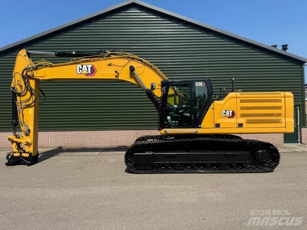 CAT 336 حفارات زحافة