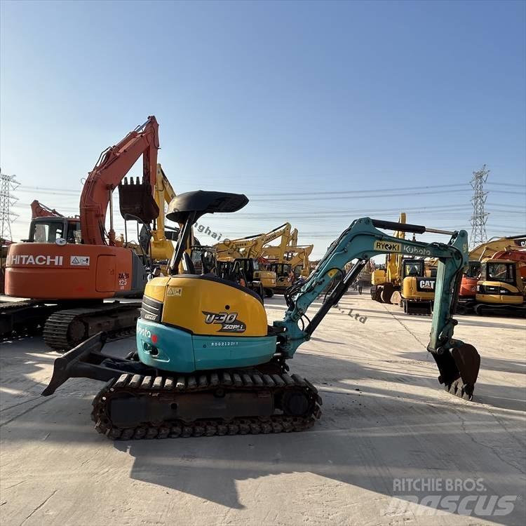 Kubota 30 حفارات زحافة