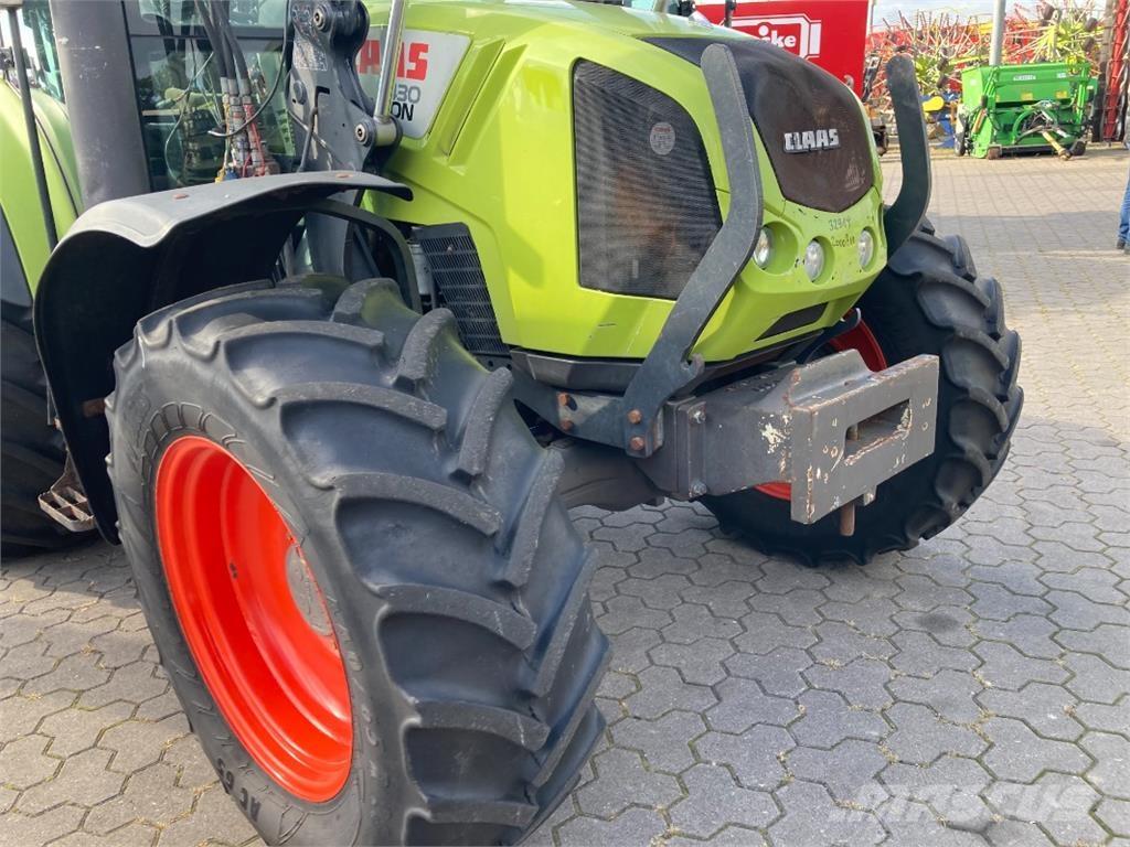 CLAAS Arion 430 الجرارات