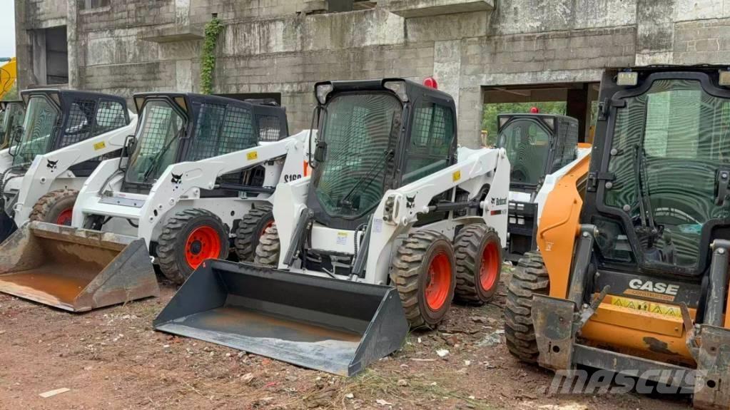 Bobcat S 550 لوادر انزلاقية التوجيه