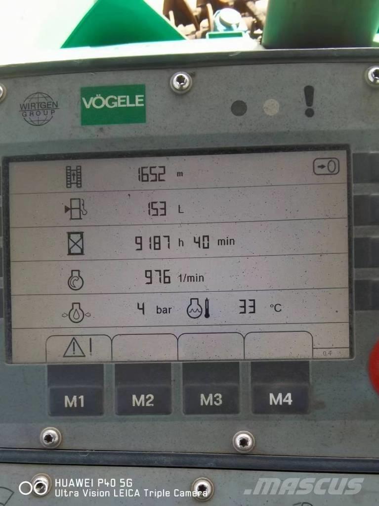 Vögele 1800 معدات السفلتة
