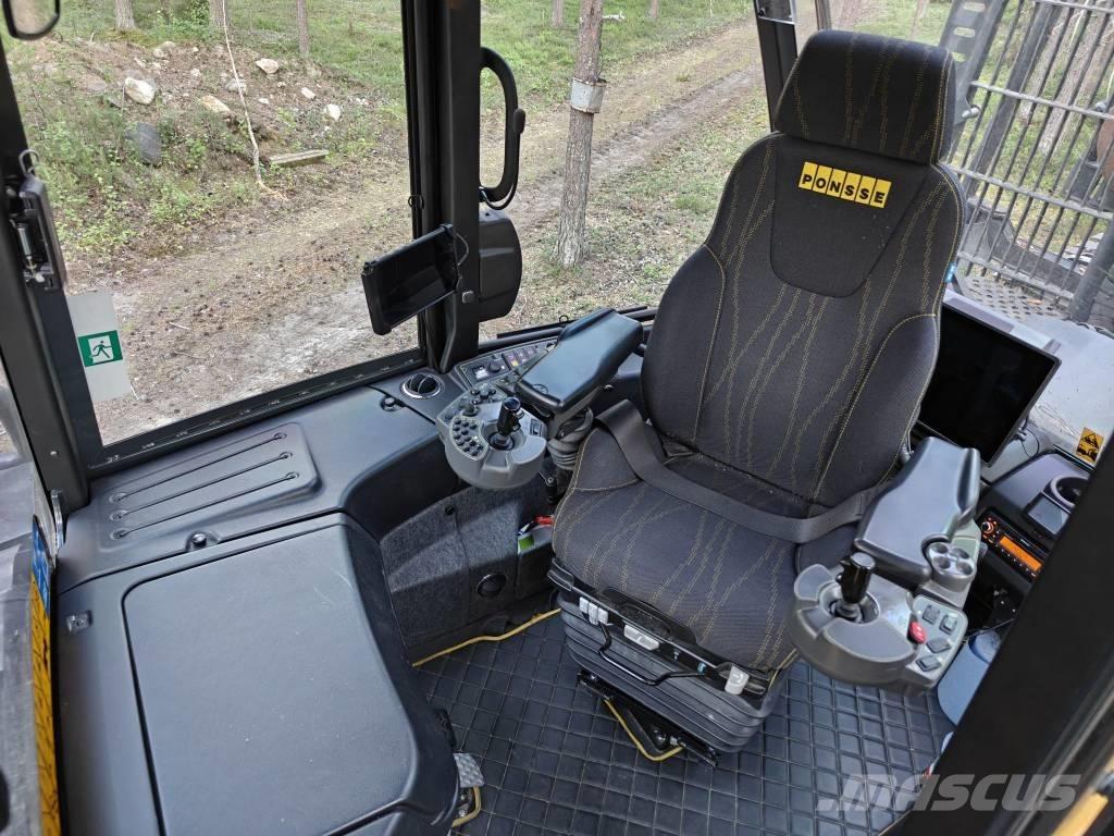 Ponsse Buffalo 8W شاحنات