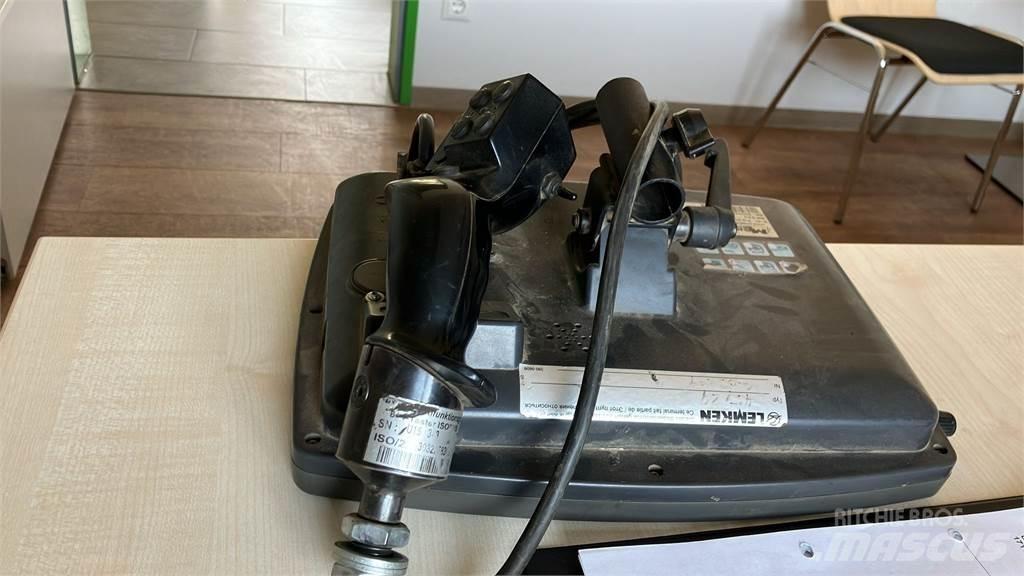 Lemken Primus 45 الرشاشات