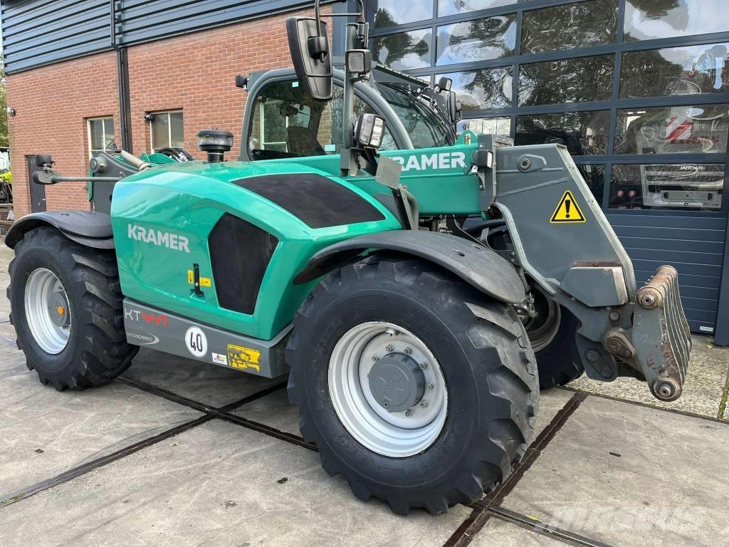 Kramer KT 447 معدات مناولة لأغراض الزراعة