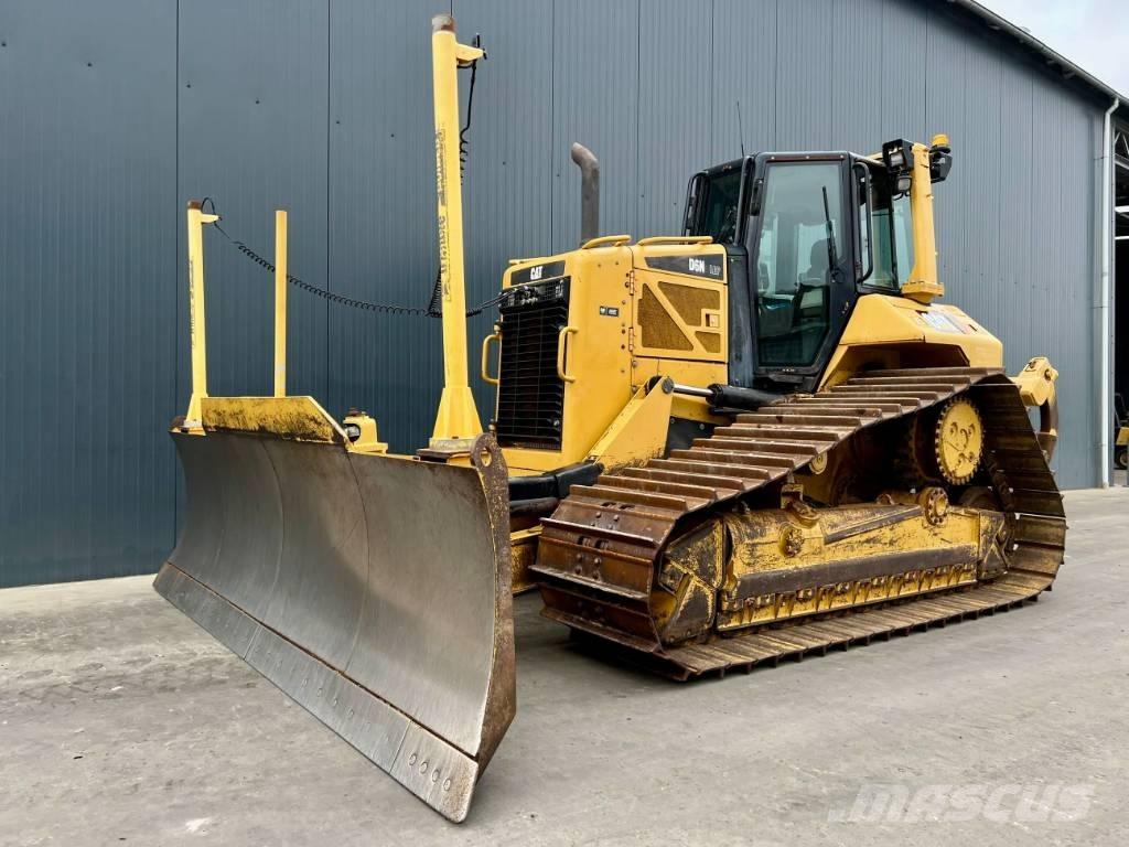 CAT D6N LGP - RIPPER بلدوزرات مجنزرة