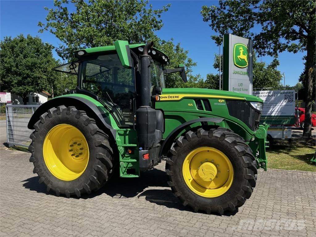 John Deere 6R 155 الجرارات