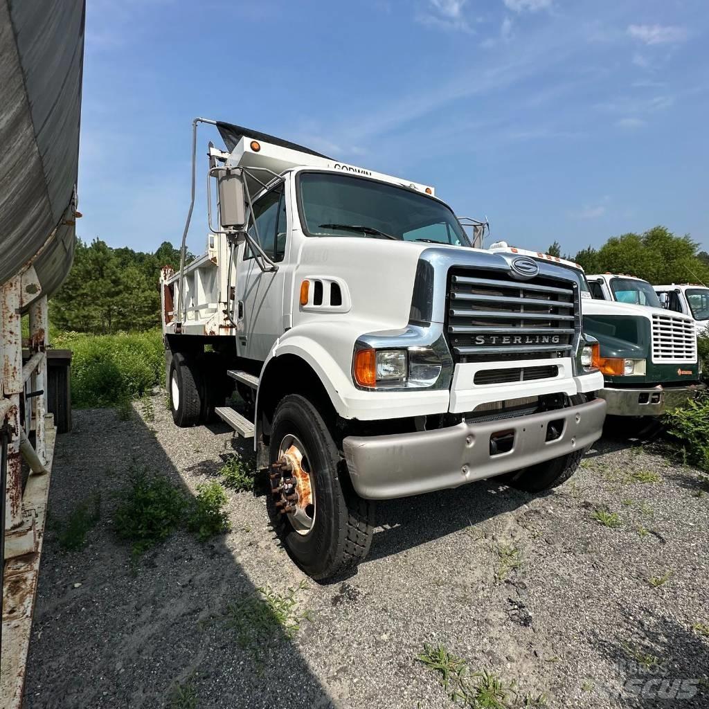 Sterling Dump Truck شاحنات قلابة