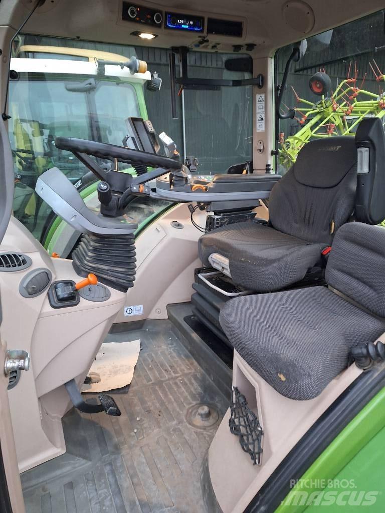Fendt 718 Vario الجرارات