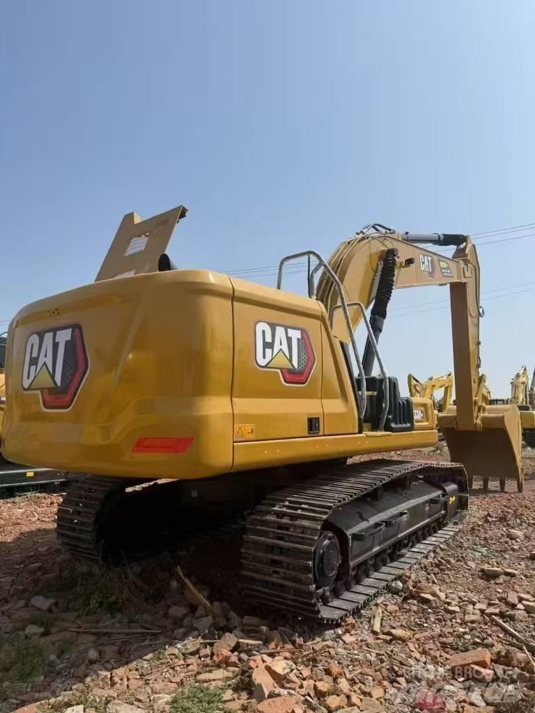 CAT 330GC حفارات زحافة