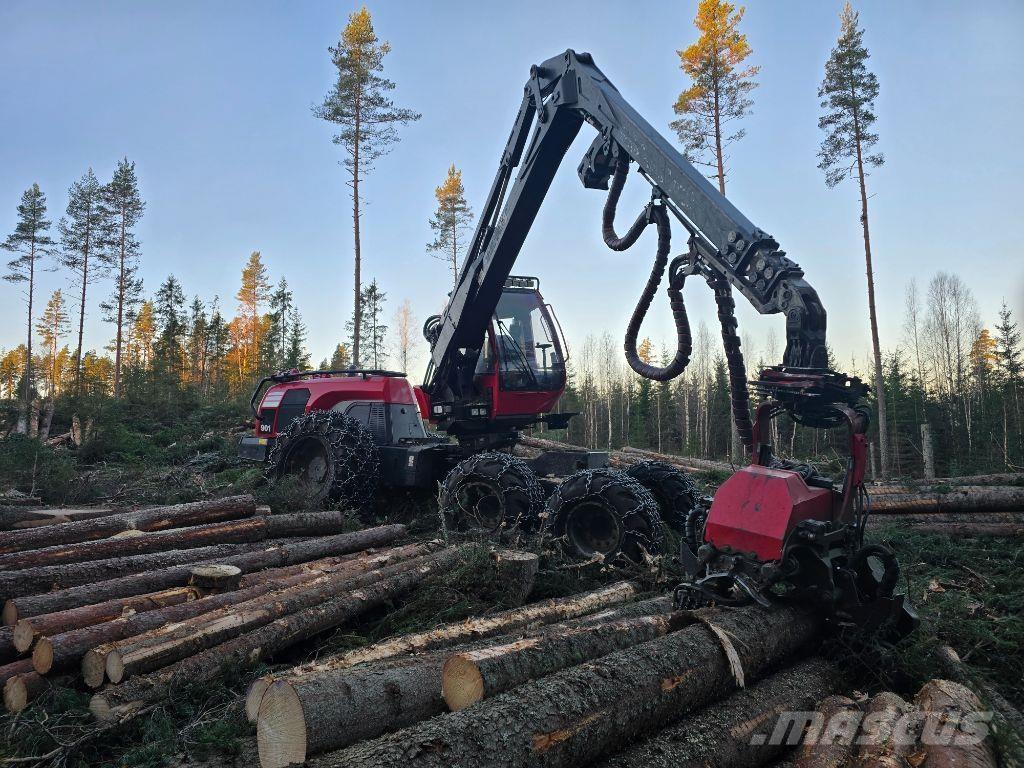 Komatsu 901 حصادات