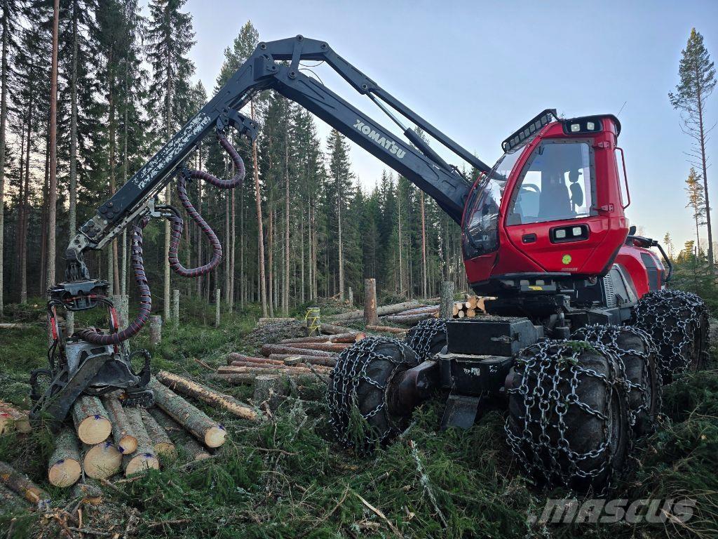 Komatsu 901 حصادات