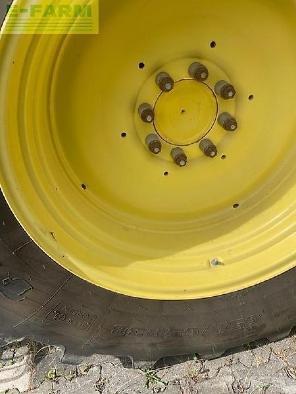 John Deere 6140r الجرارات