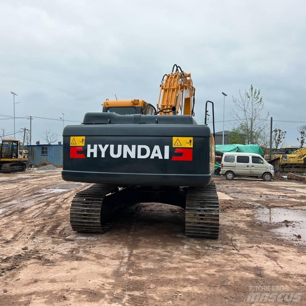 Hyundai R220LC-9 حفارات زحافة