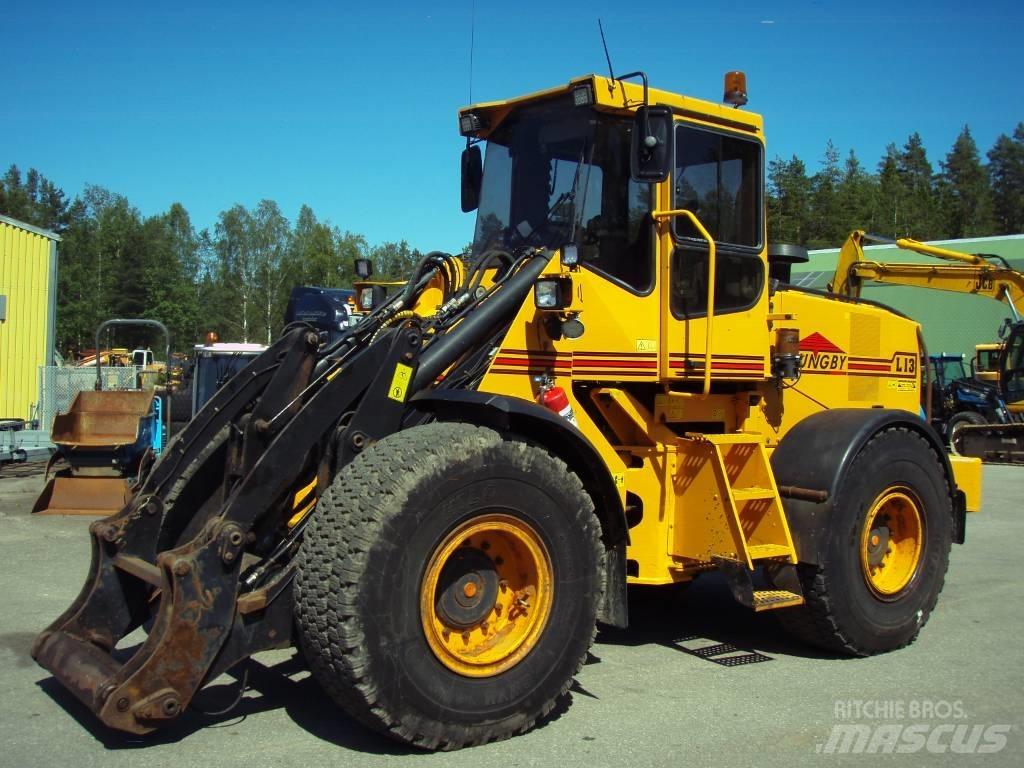 Ljungby L 13 لوادر بعجل