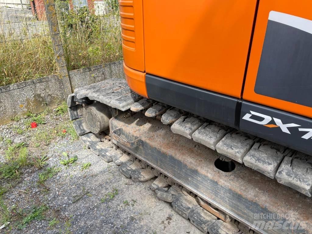 Doosan DX 140 LCR حفارات زحافة
