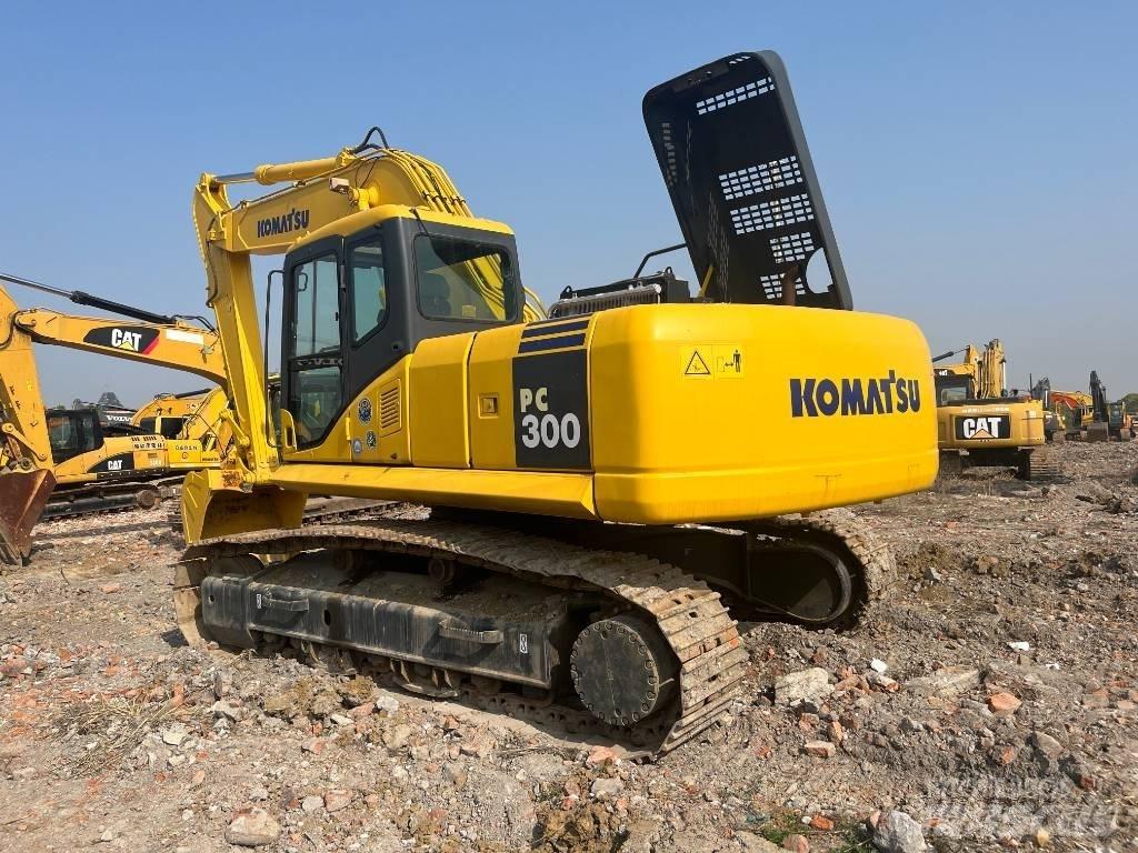 Komatsu PC 270 LC-7 حفارات زحافة