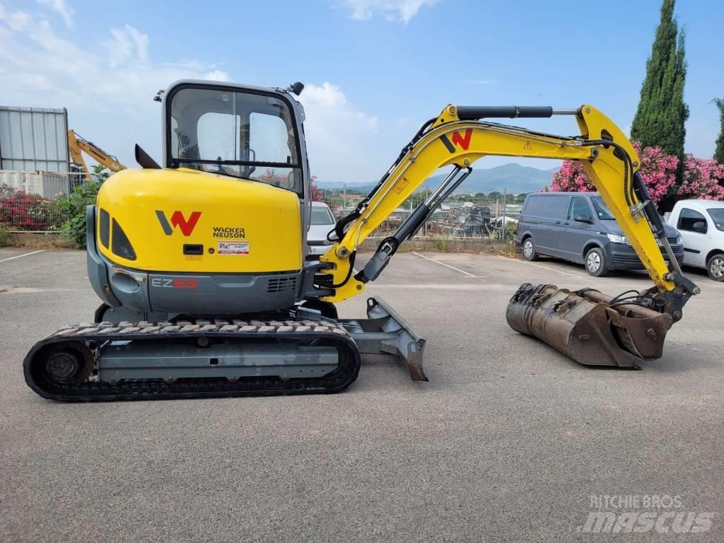 Neuson EZ 53 حفارات صغيرة أقل من 7 طن (حفارات صغيرة)