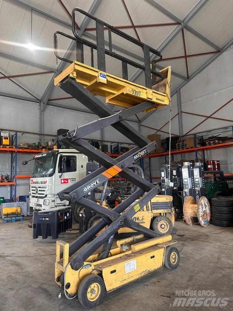 Grove SM2633E رافعات مقصية الشكل