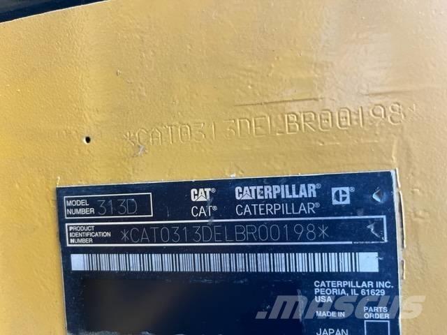 CAT 313 D حفارات زحافة
