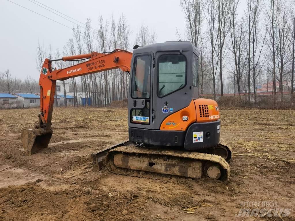 Hitachi ZX 55 حفارات صغيرة أقل من 7 طن (حفارات صغيرة)