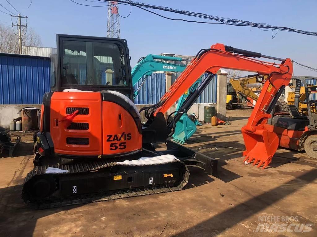 Hitachi ZX 55 حفارات صغيرة أقل من 7 طن (حفارات صغيرة)