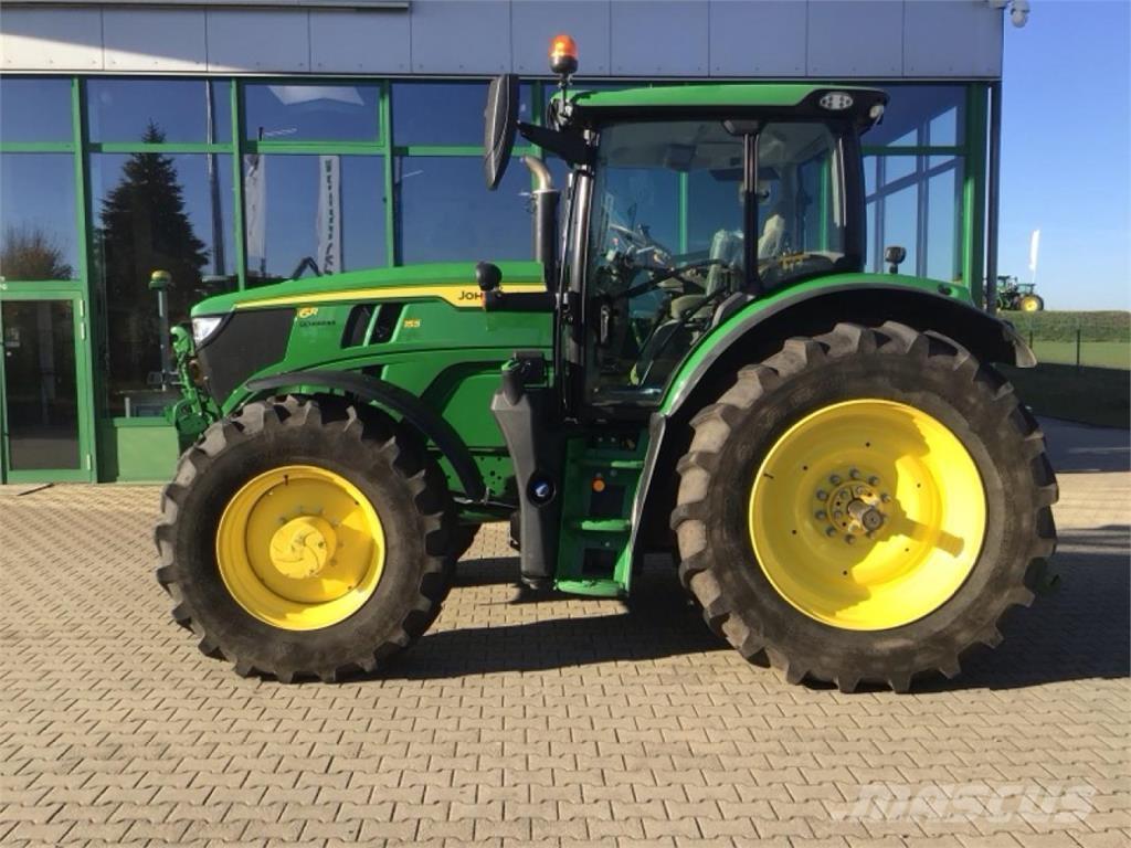John Deere 6R 155 الجرارات