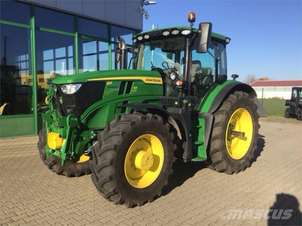 John Deere 6R 155 الجرارات