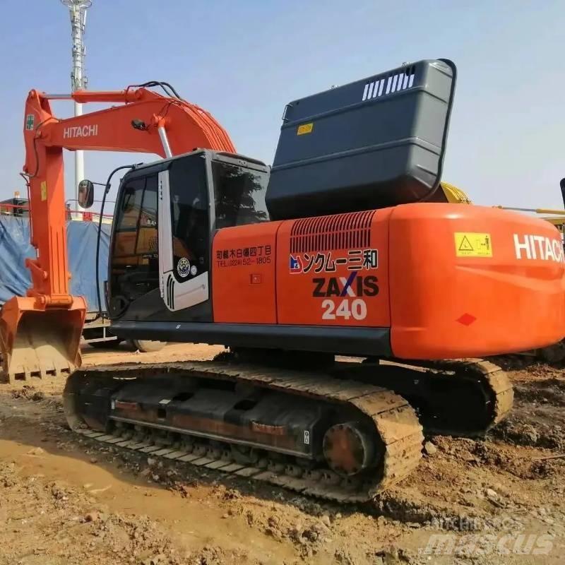 Hitachi ZX 240 حفارات زحافة