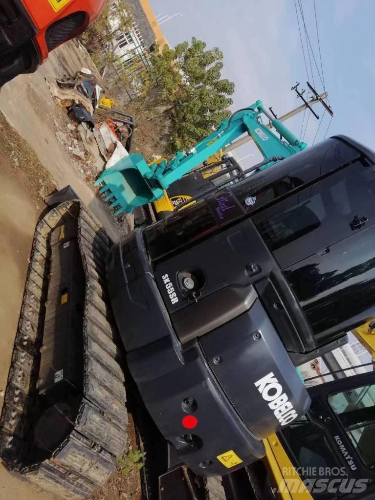 Kobelco SK55 حفارات زحافة