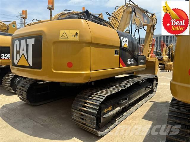 CAT 323 D L حفارات زحافة