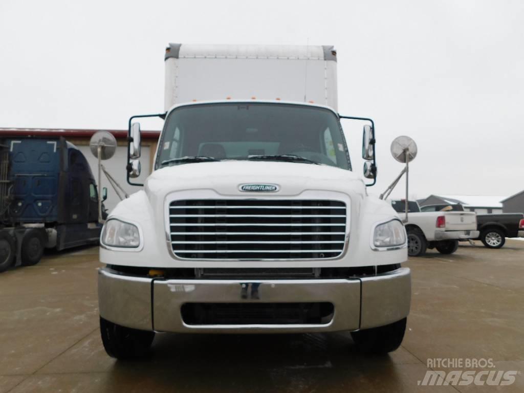 Freightliner M2 شاحنات الحاويات