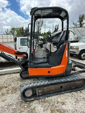 Hitachi ZX35U-5N حفارات صغيرة أقل من 7 طن (حفارات صغيرة)