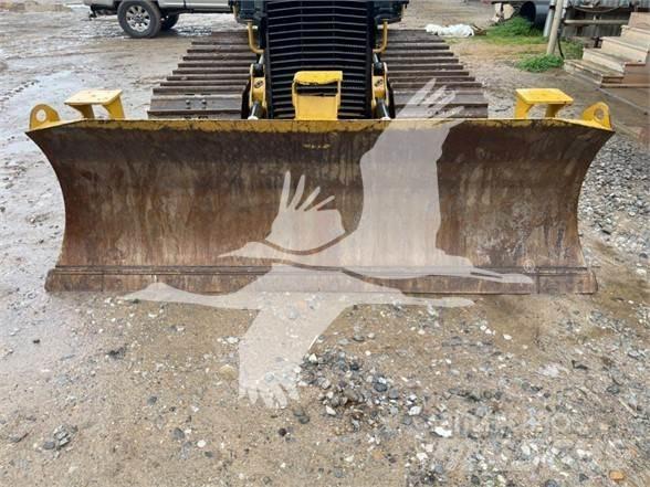 CAT D3 LGP بلدوزرات مجنزرة