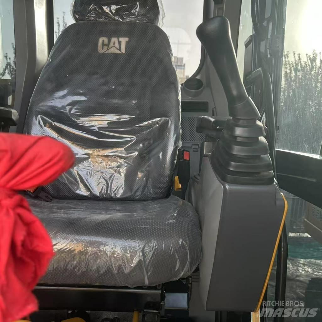 CAT 336GC حفارات زحافة