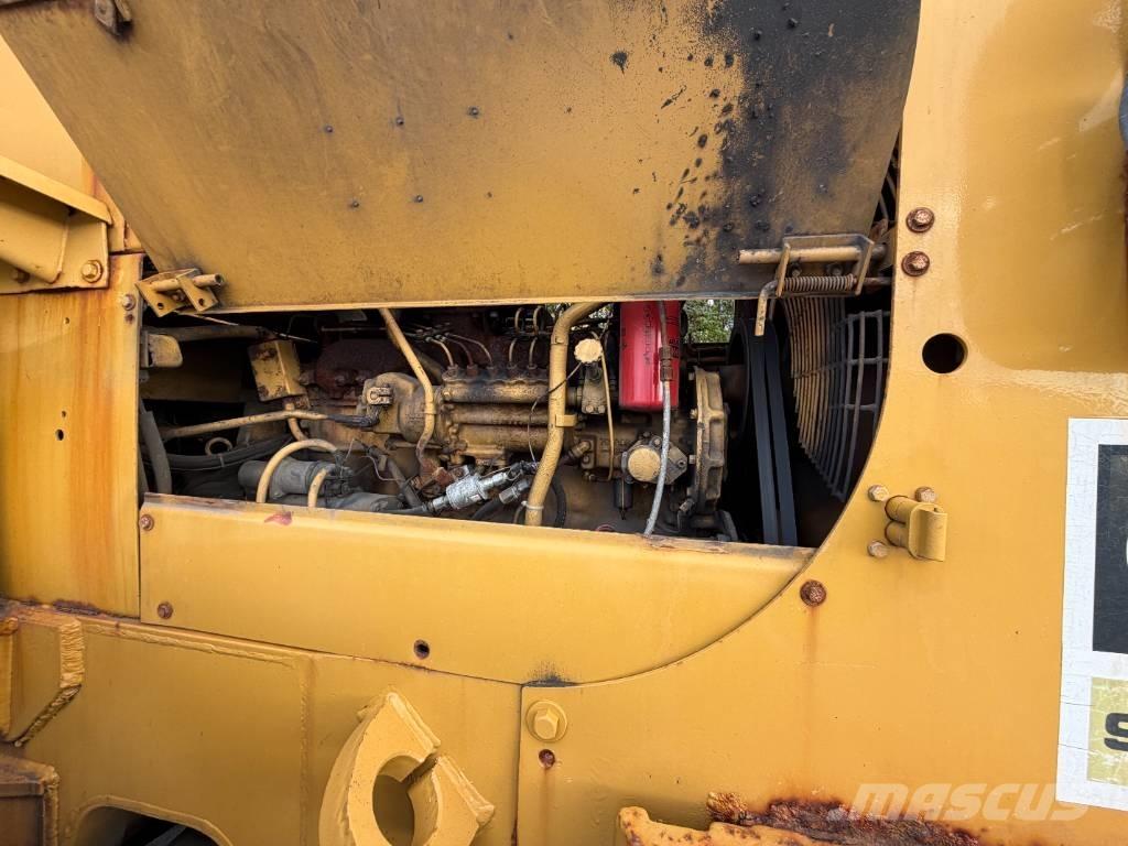 CAT 966 C لوادر بعجل