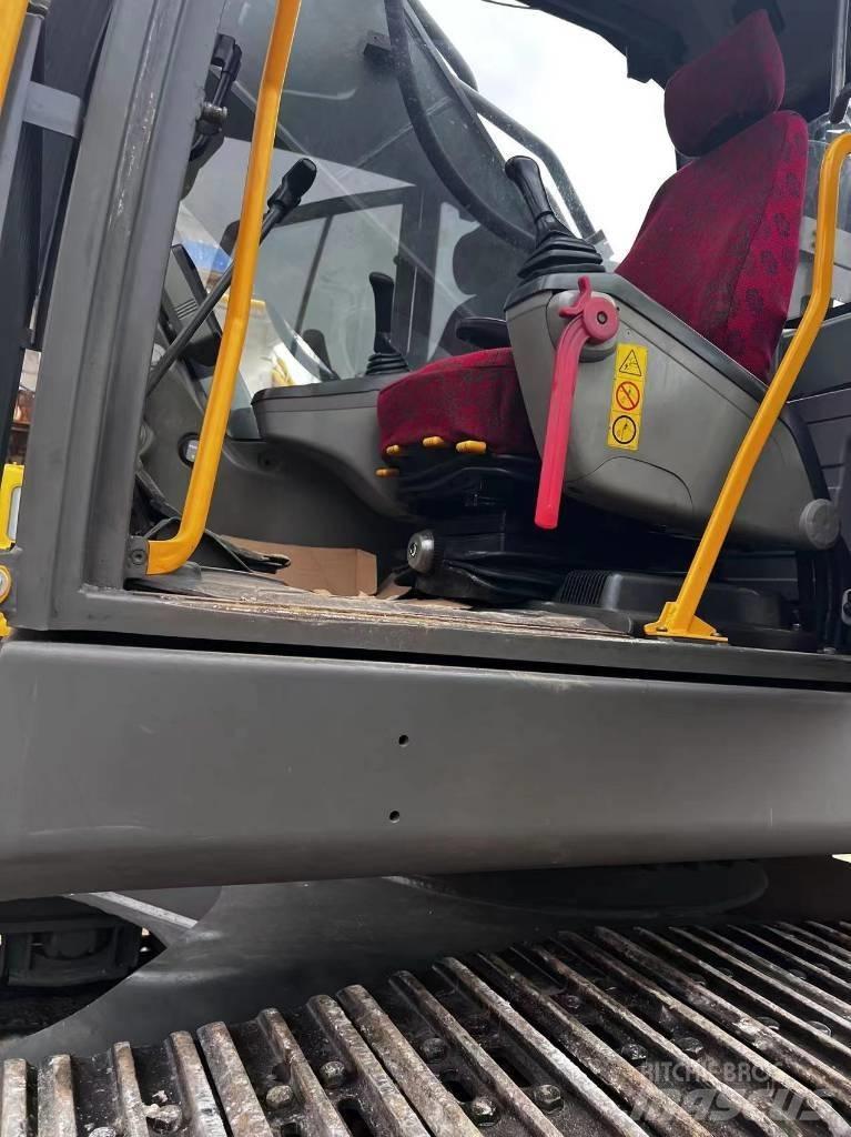 Volvo EC 480 D L حفارات زحافة