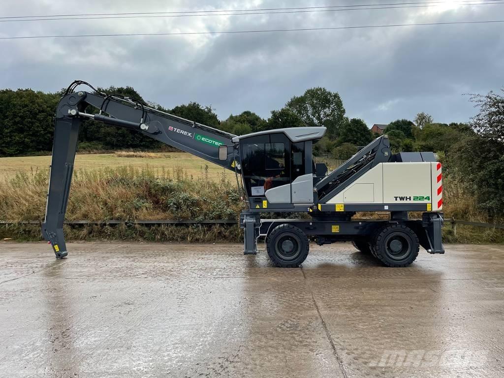Terex Ecotec TWH224 مناولات المخلفات / مناولات صناعية