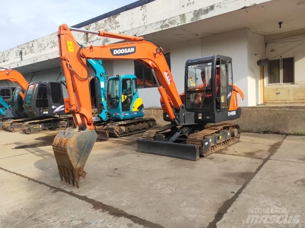 Doosan DH55 حفارات صغيرة أقل من 7 طن (حفارات صغيرة)