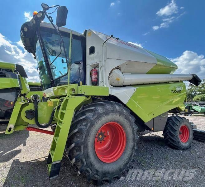 CLAAS TUCANO 320 حصادات