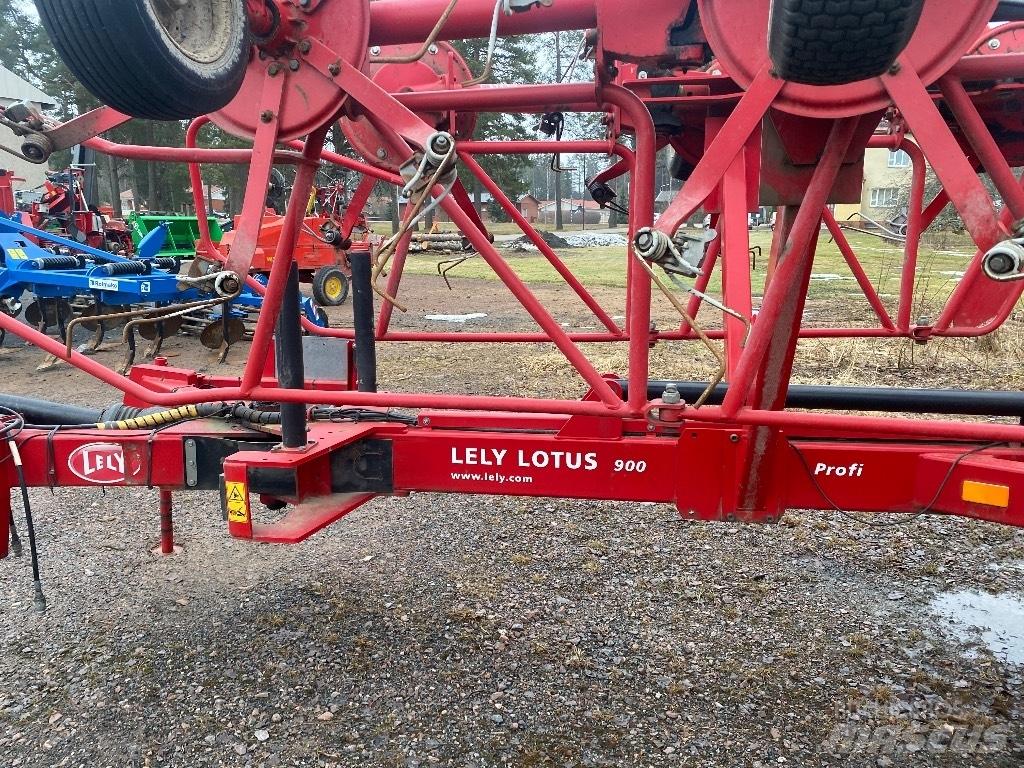 Lely Lotus 900 profi مكابس وميبسات التبن